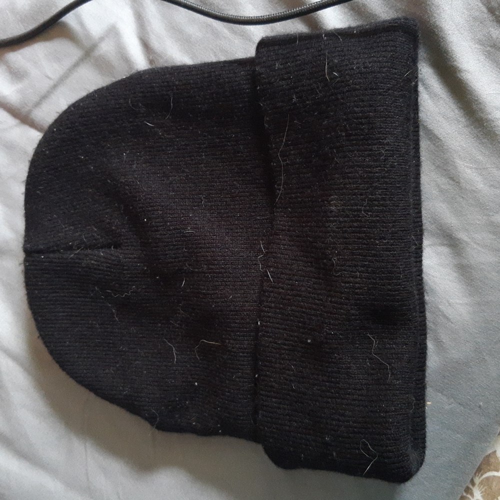 Hat - Picture 2 of 4